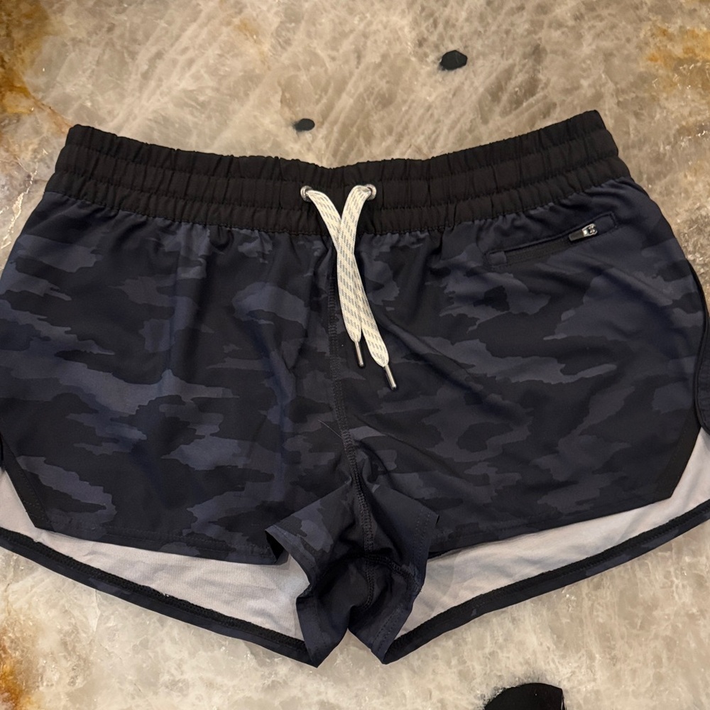 Vuori  Black Camo Athletic Shorts worn once